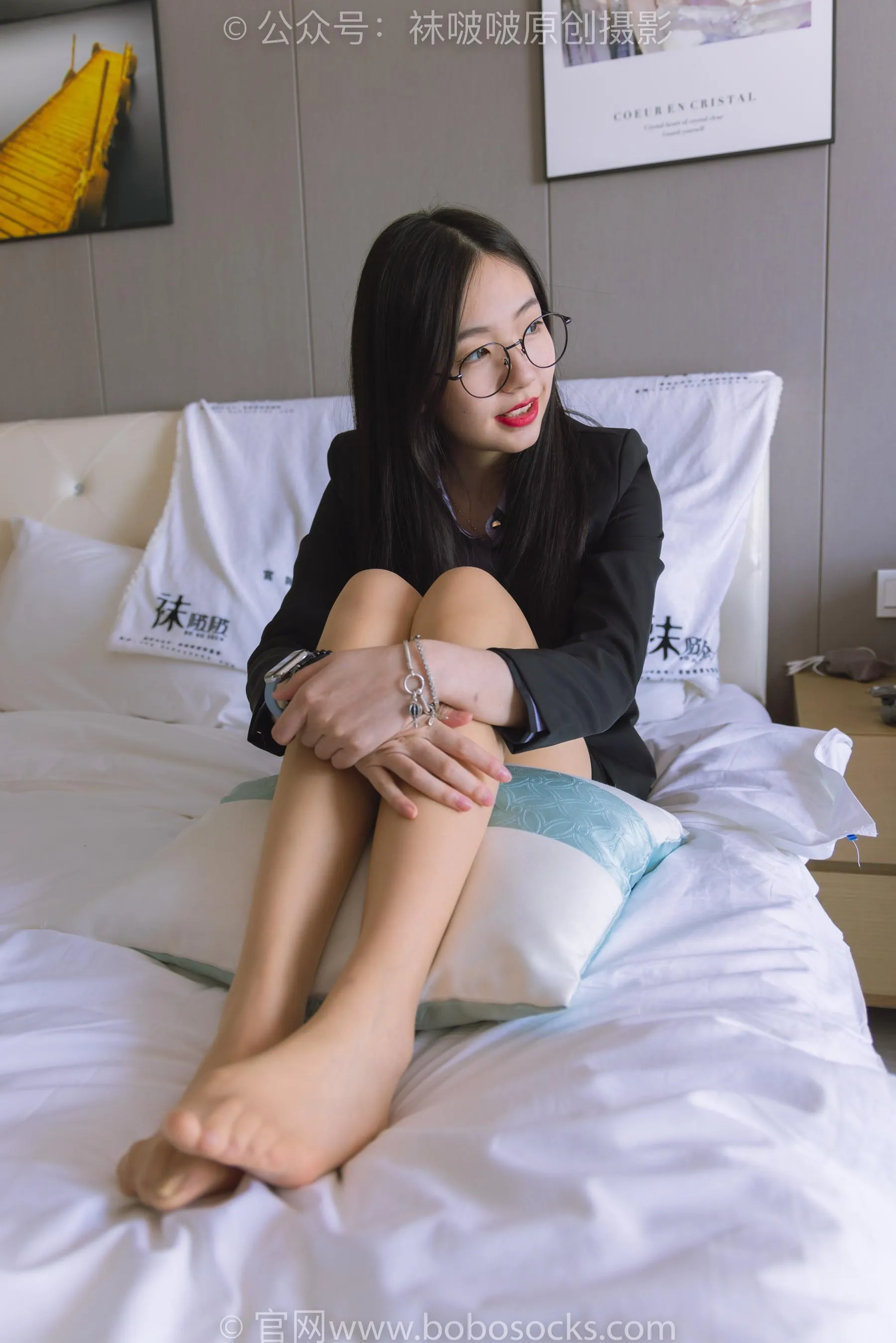 [BoBoSocks袜啵啵]NO.216 小甜豆-两双高跟鞋、肉丝、油亮黑丝 [90P]插图8